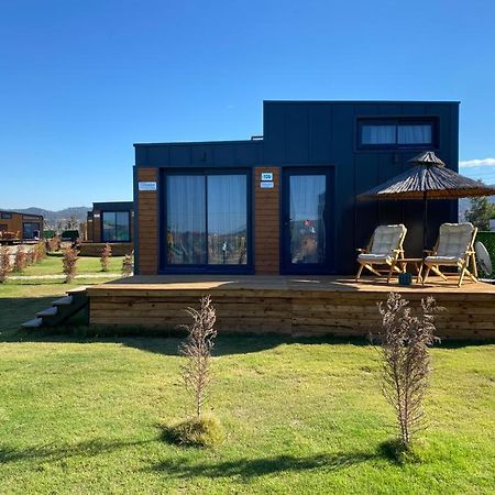 Lavira Tiny House Village بوغازيتْشي المظهر الخارجي الصورة