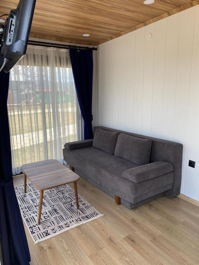 Lavira Tiny House Village بوغازيتْشي المظهر الخارجي الصورة