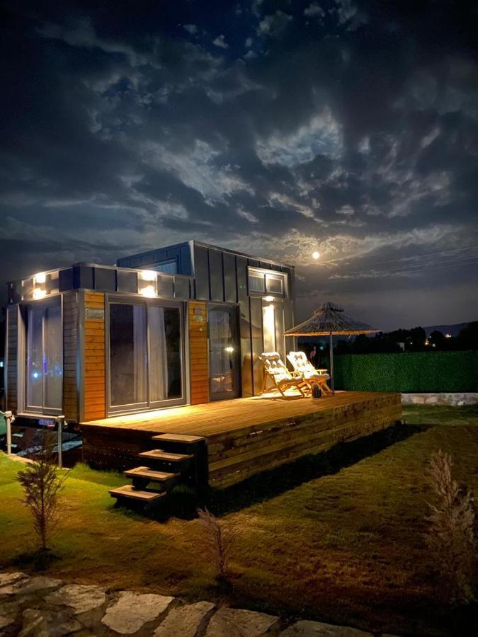 Lavira Tiny House Village بوغازيتْشي المظهر الخارجي الصورة
