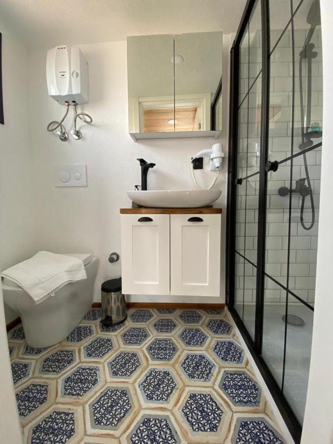 Lavira Tiny House Village بوغازيتْشي المظهر الخارجي الصورة